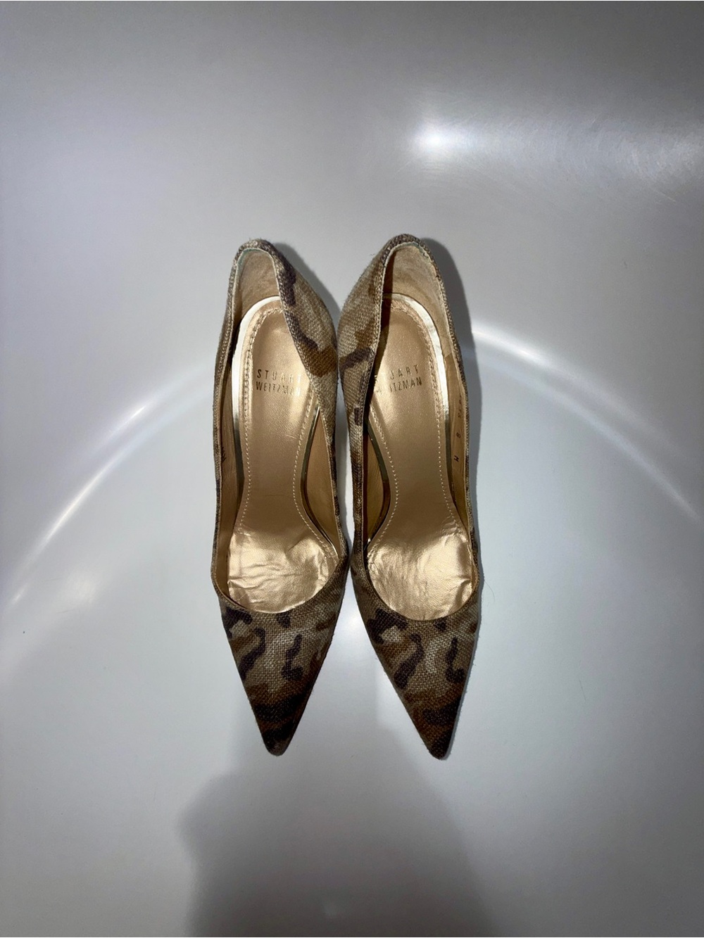 Stuart Weitzman Camouflage Print Pointed Toe Pump- Made in Spain Size 8